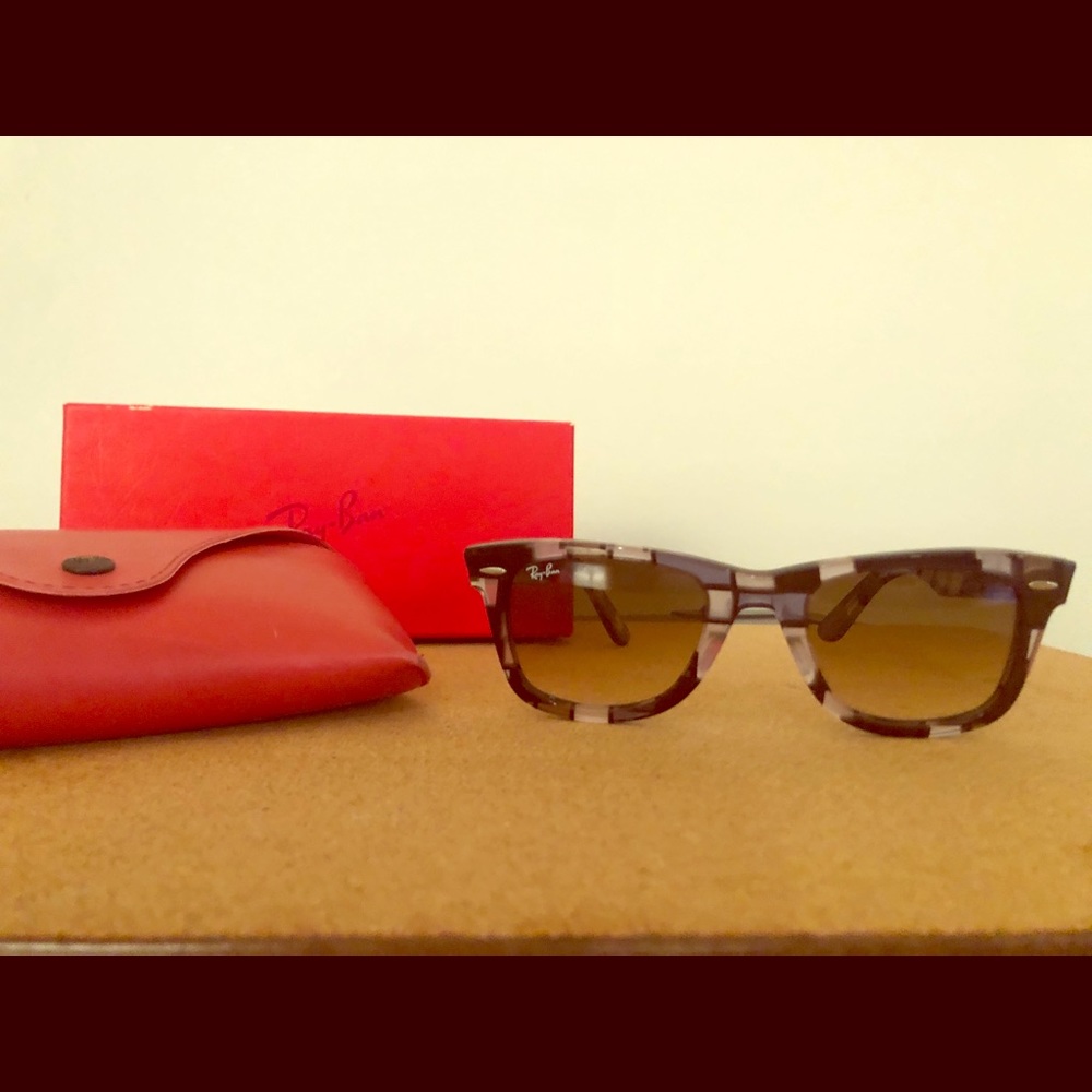 Ray-Ban Sunglasses